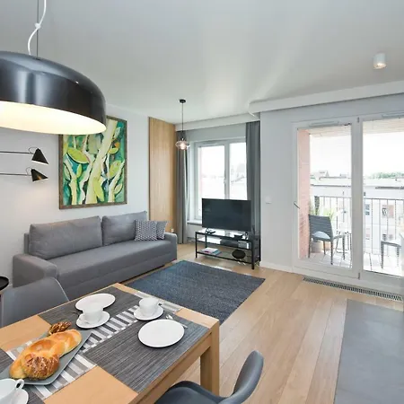 Chic Designer With Original Art And Old Town View * Gdansk